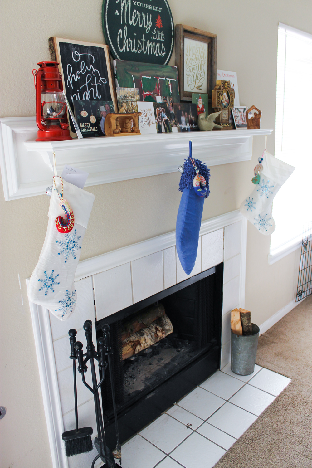 Holiday Home Tour: Simple & Meaningful Christmas Decorations