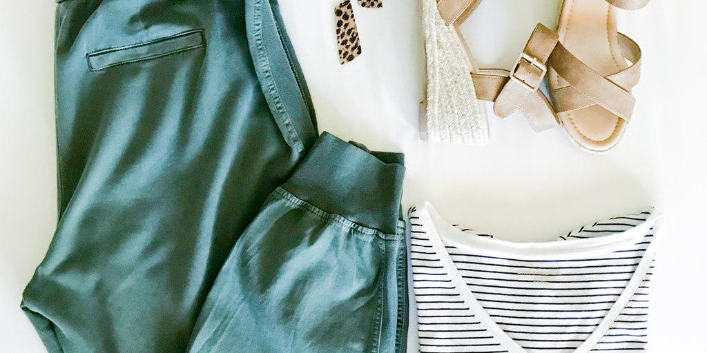Five Outfits with Green Joggers to Wear Right Now